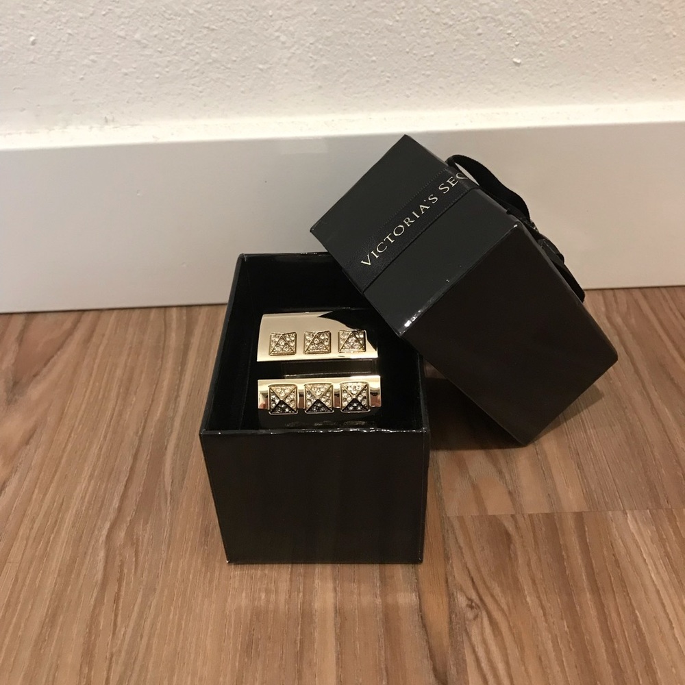 Victoria’s Secret Gold Cuff in Gift Box